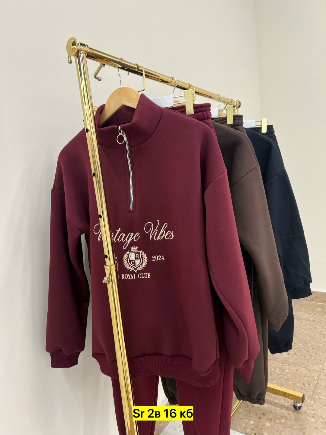 спортивный костюм женский,женский спортивный костюм из премиальной ткани,спортивный костюм,спортивный костюм из премиальной ткани,костюм на флисе