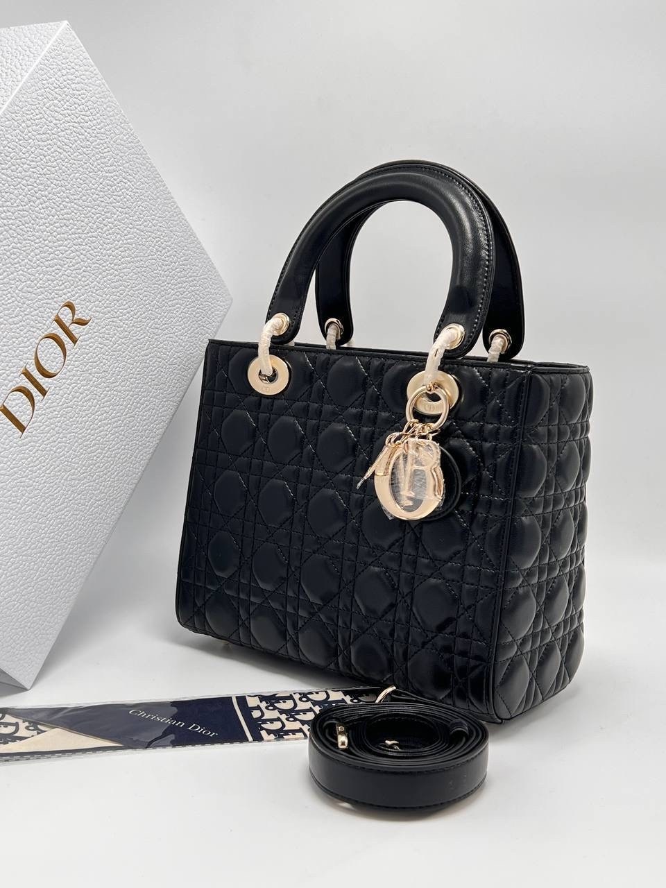 сумка lady dior,dior сумка,сумка диор,сумка леди диор черная,сумка женская