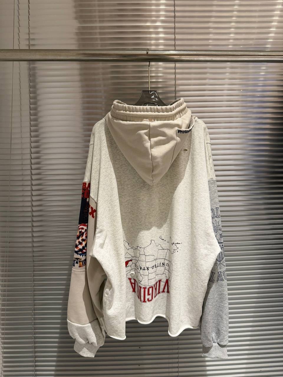 txt beomgyu,sungchan,gray hoodie,a hoodie,jung sungchan