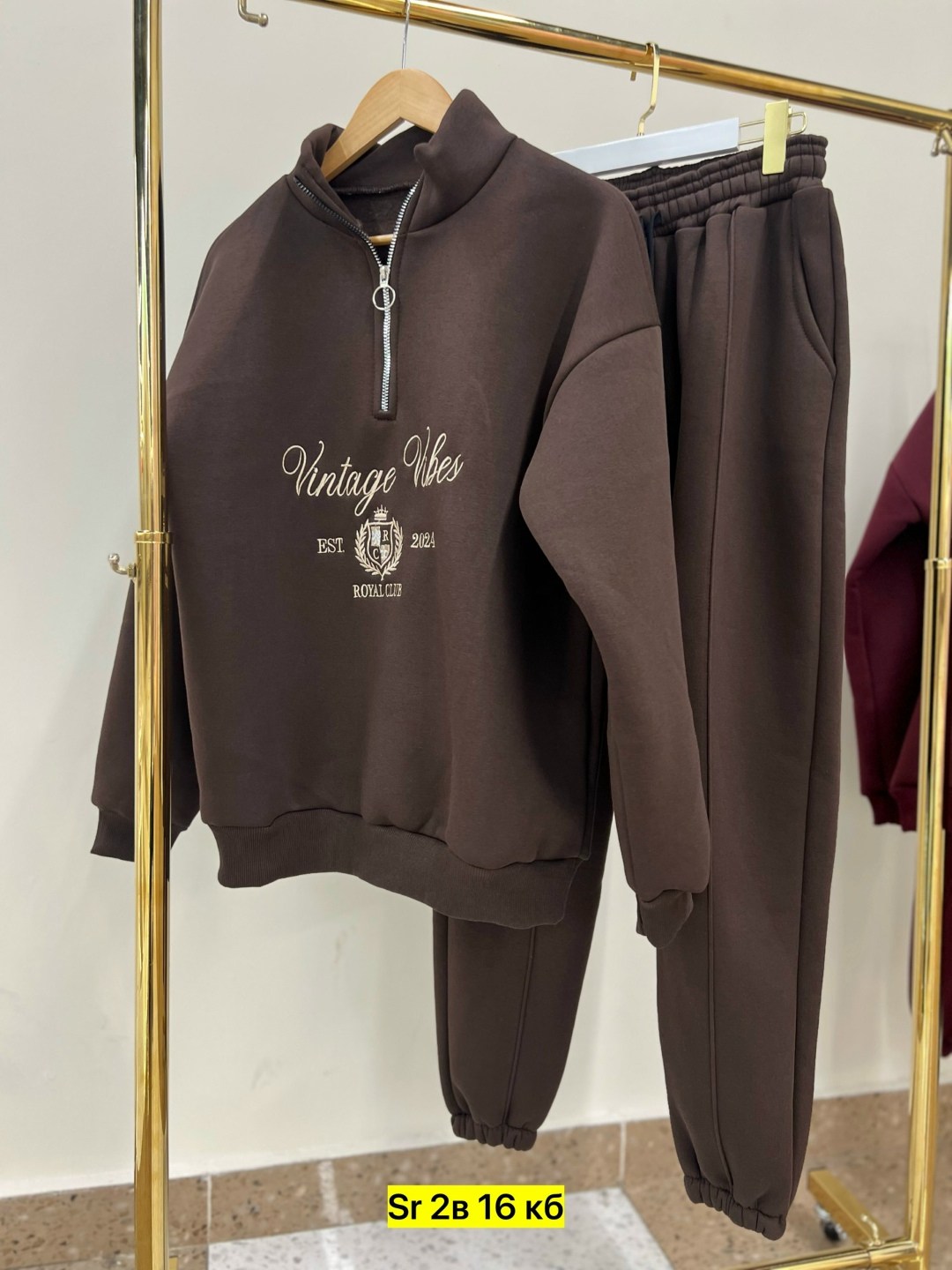 спортивный костюм женский,женский спортивный костюм из премиальной ткани,спортивный костюм,спортивный костюм из премиальной ткани,костюм на флисе