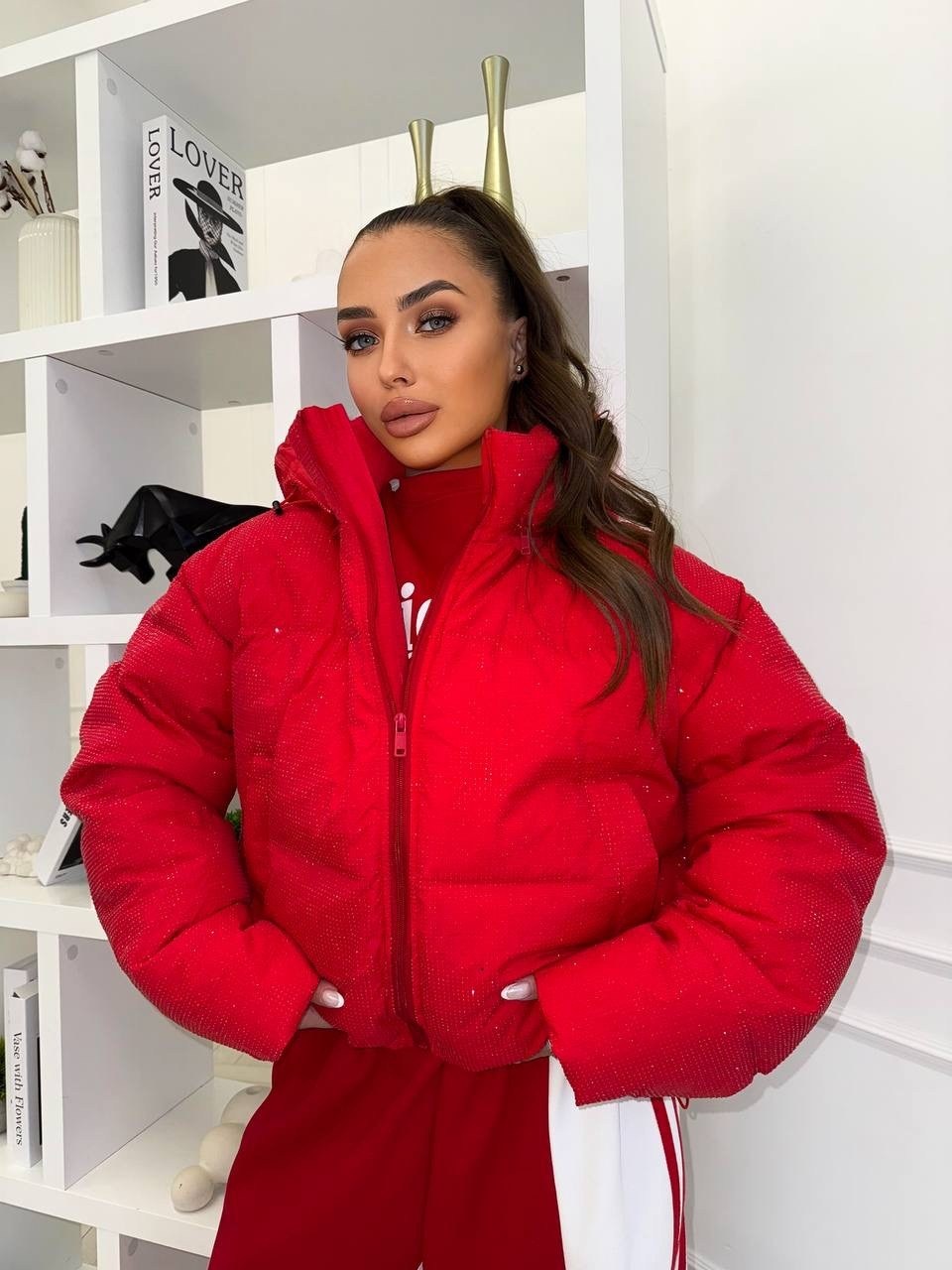 женская куртка,куртка,зимняя короткая куртка,красная куртка,зимняя куртка женская