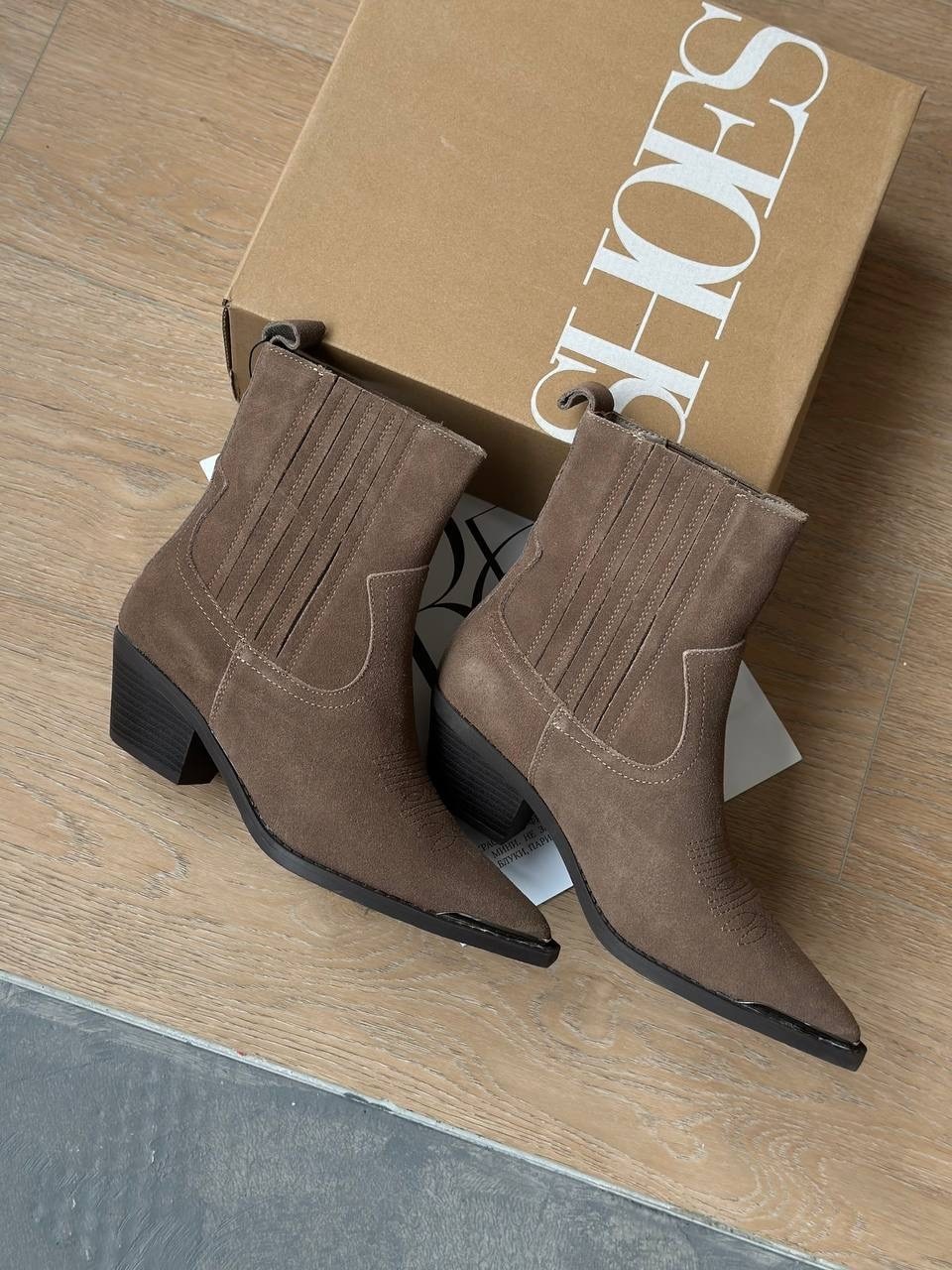 ботинки казаки замшевые демисезонные на каблуке коричневые,,полусапоги,ботинки казаки замшевые демисезонные,замшевые ботинки