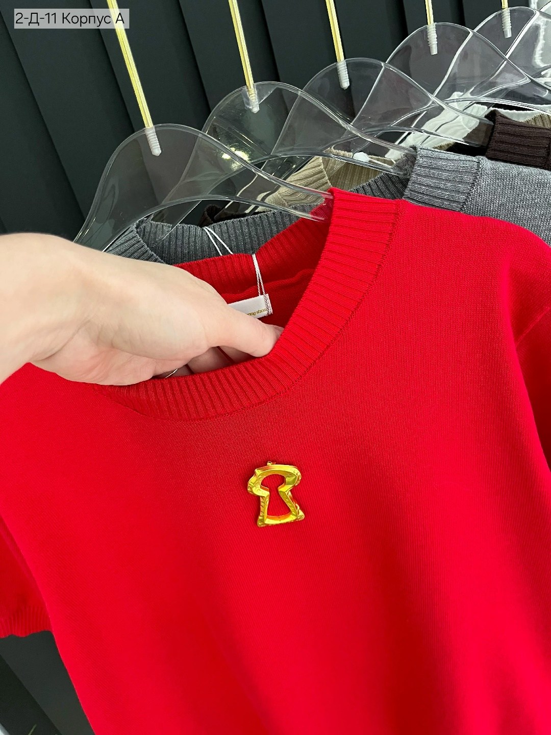 женская футболка,свитшот джемпер,женская кофта,кофта,футболки базовая