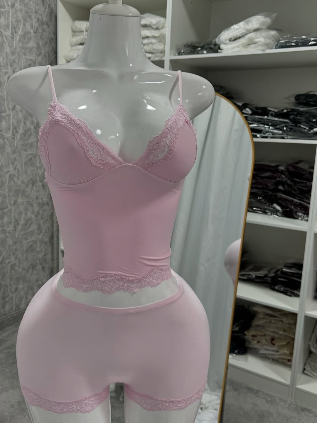 боди шорты кружевное на бретельках mytrends 376019397,кружевное нижнее белье,комплект нижнего белья,женские белье,женское кружевное боди скимс на бретельках