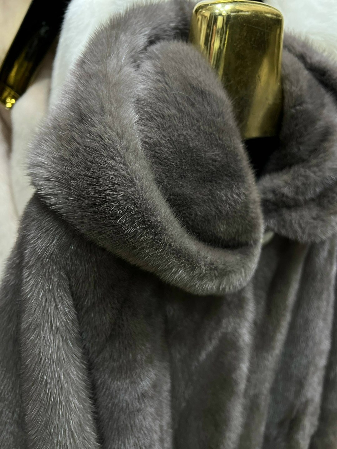 шубка из меха европейской норки с капюшоном цвет лаванда,шубка из меха европейской норки с капюшоном модель москвичка,шубка из меха европейской норки с капюшоном,норковая шуба с капюшоном,шуба норкова