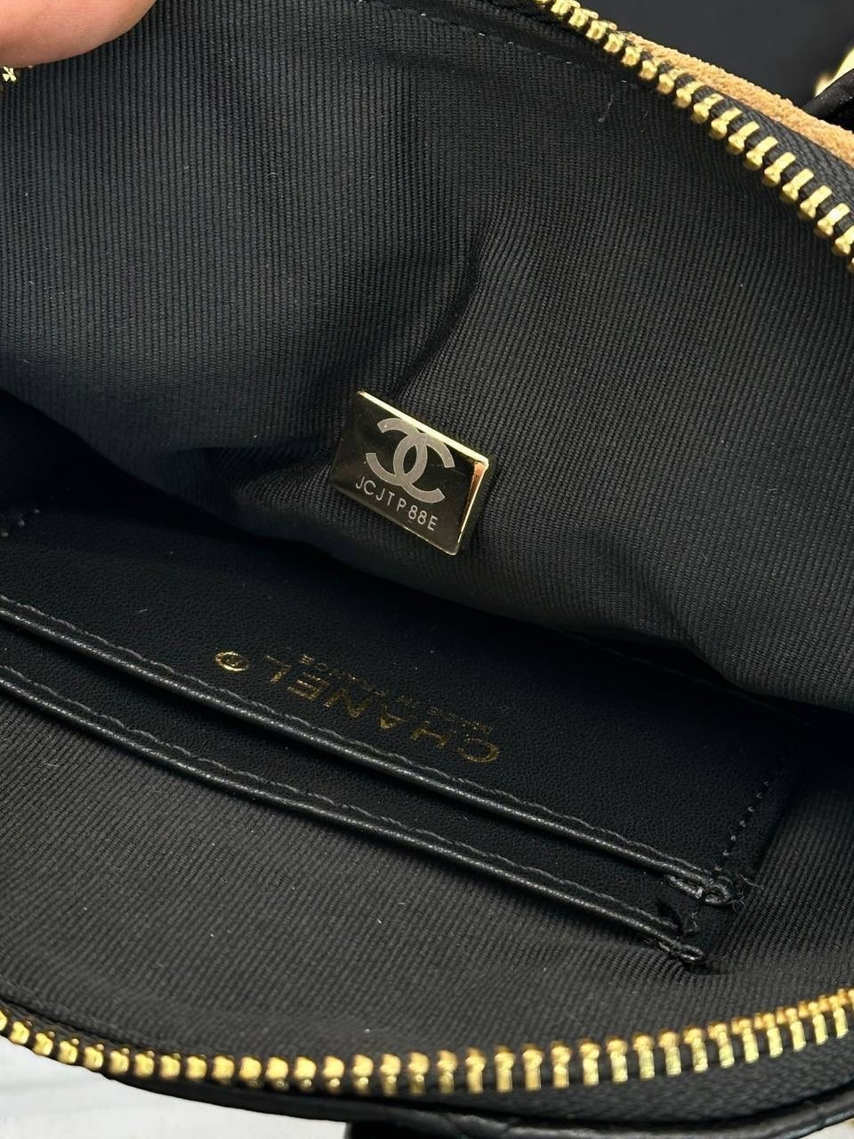 сумка женская chanel,сумка chanel,сумочка chanel,сумка chanel сумка chanel,женская замшевая сумка chanel shopping bag бежевая с черным