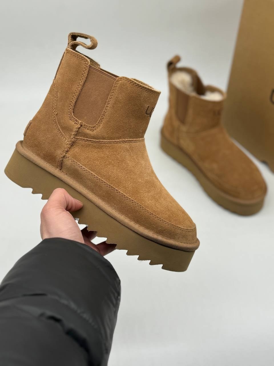 ,угги женские ugg 03-1 коричневые 37 ru,натуральные женские угги ugg,женские угги,угги челси