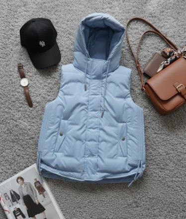 жилетка женская,жилет с капюшоном женский,теплый жилет,женский жилет,жилет с капюшоном