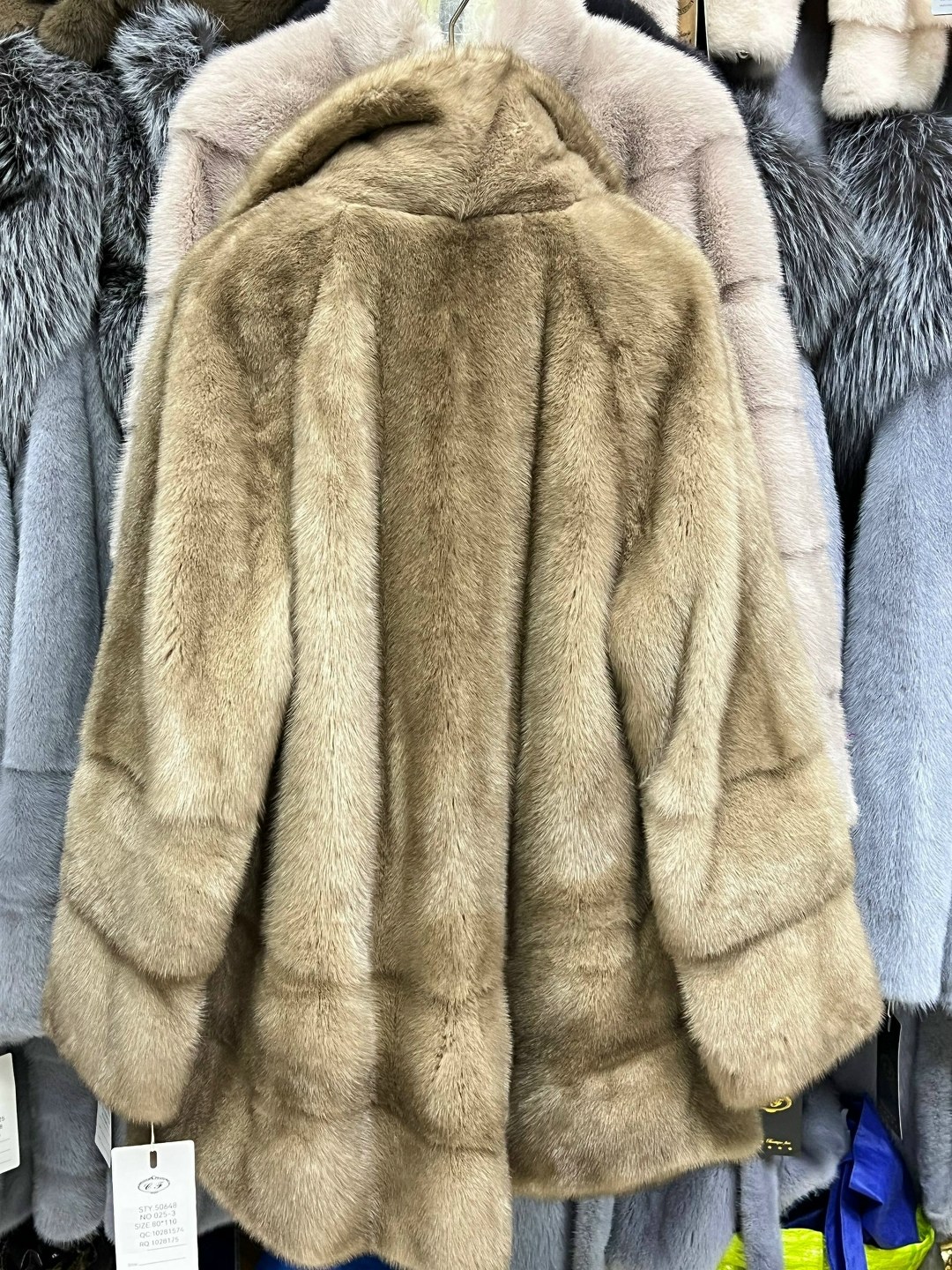 норковая шуба,шуба россия норка колотый лед,шуба no name норка размер 48/50 бежевый,шуба норковая шикарная пастель,шуба