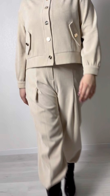 костюм женский,костюм с брюками,брючный костюм,костюм бежевый,костюм двойка вельвет