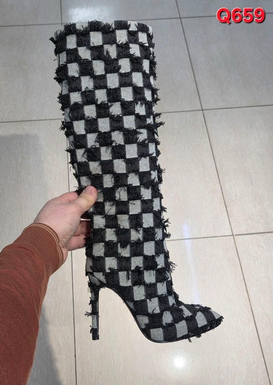 ,высокие сапоги,сапоги модные,женские сапоги,сапоги до колен