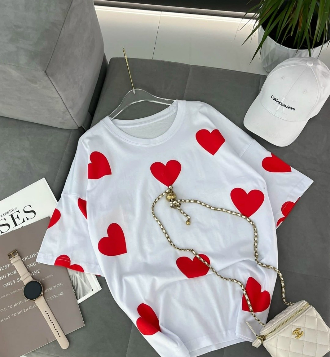 женская футболка, ,футболка оверсайз с сердцами,женская футболка оверсайз,футболки оверсайз с принтами