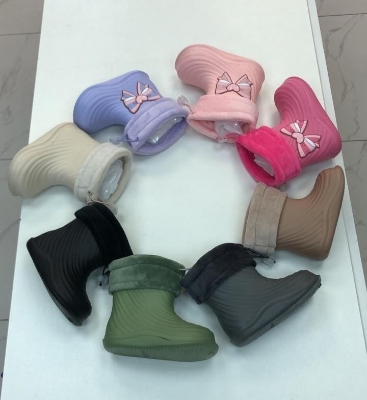 детские резиновые сапоги,сапоги резиновые,,сапожки,резиновые сапожки