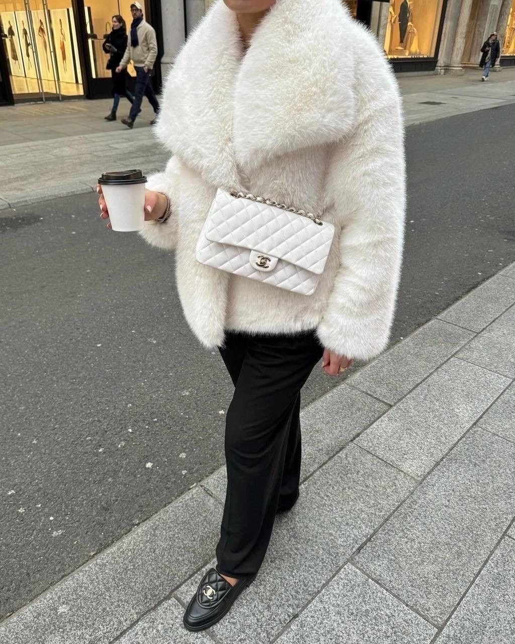 искусственная шуба белый,шуба искусственная,шуба из искусственного меха,белая шуба,шуба