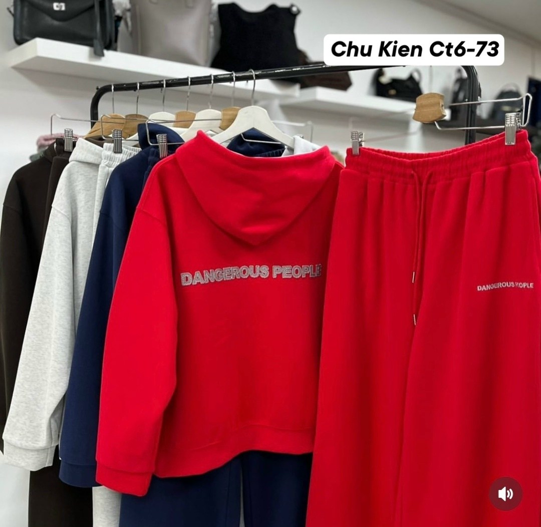 cпортивный костюм женский на флисе,спортивные костюмы женские,костюм женский на флисе,костюм спортивный,костюм с флисом