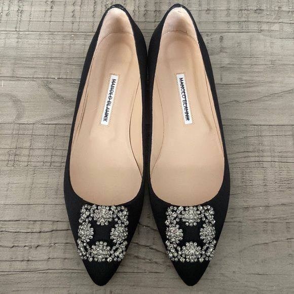 маноло бланик балетки,manolo blahnik туфли,туфли manolo blahnik hangisi,черные балетки,черные атласные балетки