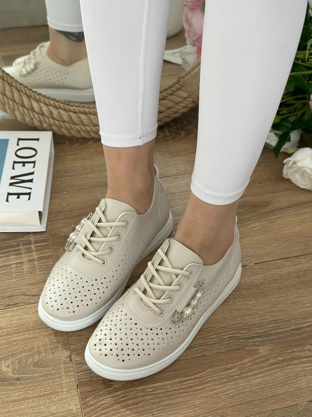 , женская,женские кеды,кеды женски,кеды с перфорацией