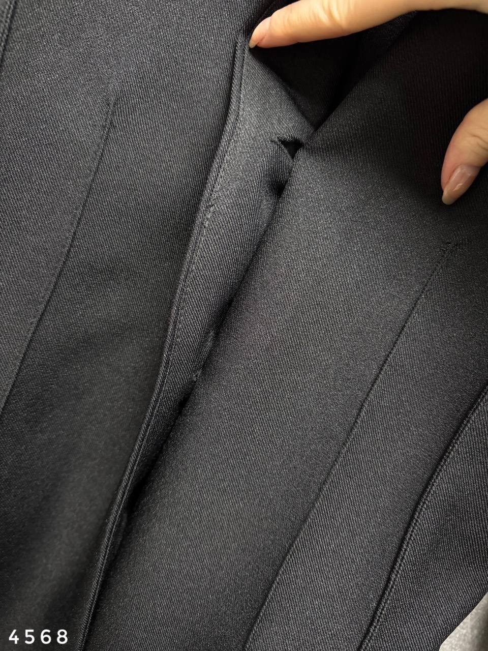 жакет приталенный,жакет с баской,пиджак женский приталенный с баской чёрный,костюм женский,пиджак приталенный с баской