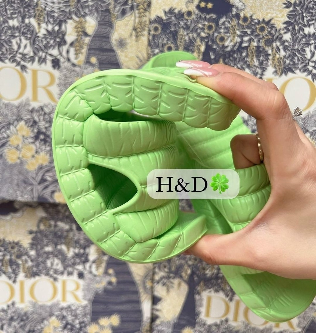 шлепанцы женские,,дутые тапки резиновые,шлепанцы модные,дутые шлепки