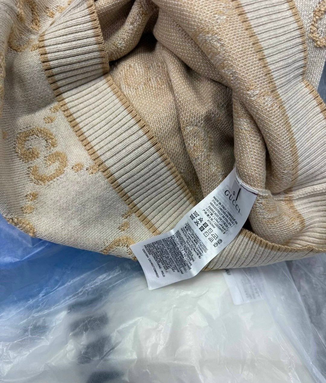 блузка гуччи женская,гуччи кофта,кофта gucci,кофта бежевая,женская кофта gucci