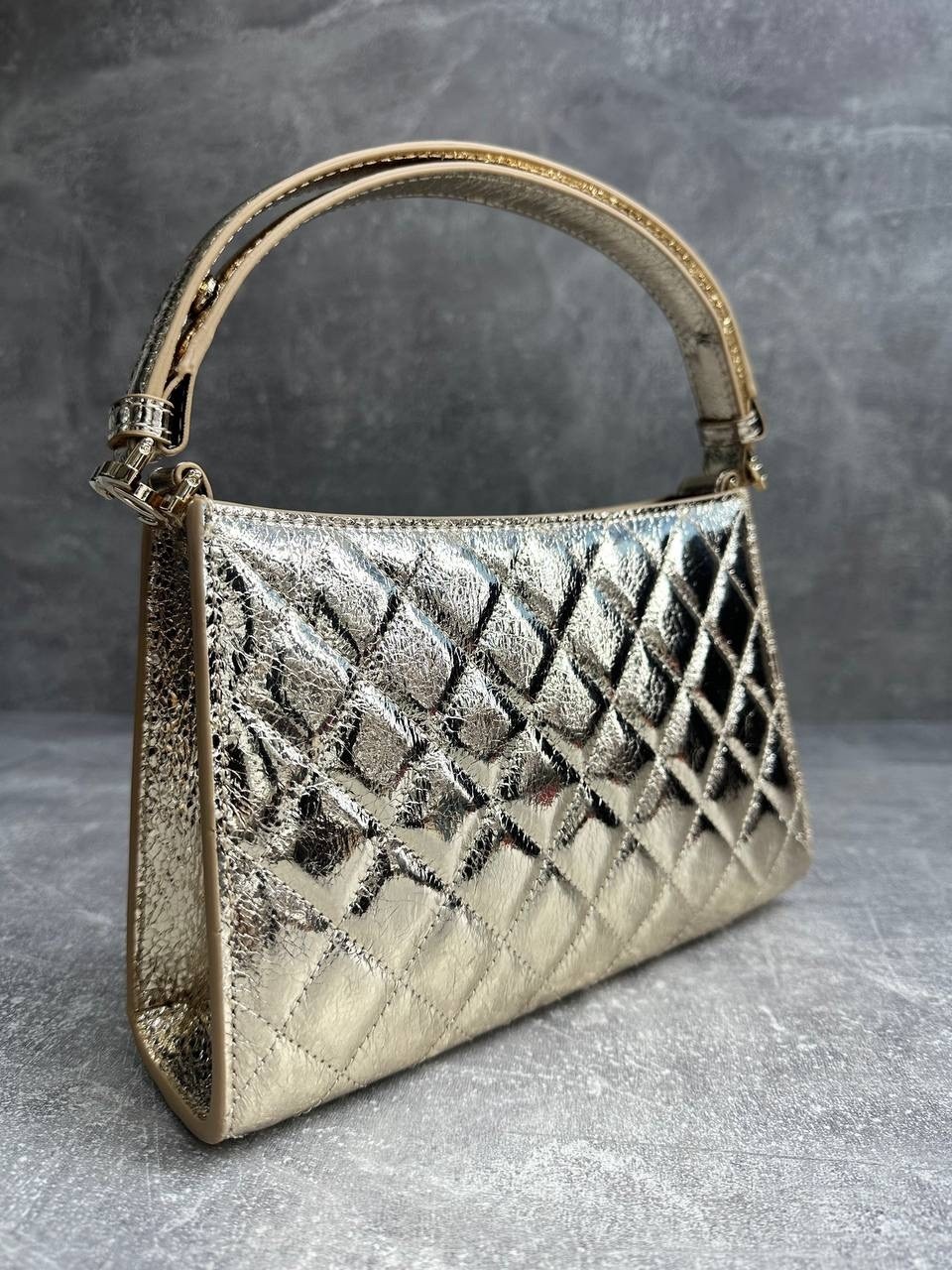 золотая сумка,сумка,сумка женская,стеганая сумка,сумочка женская