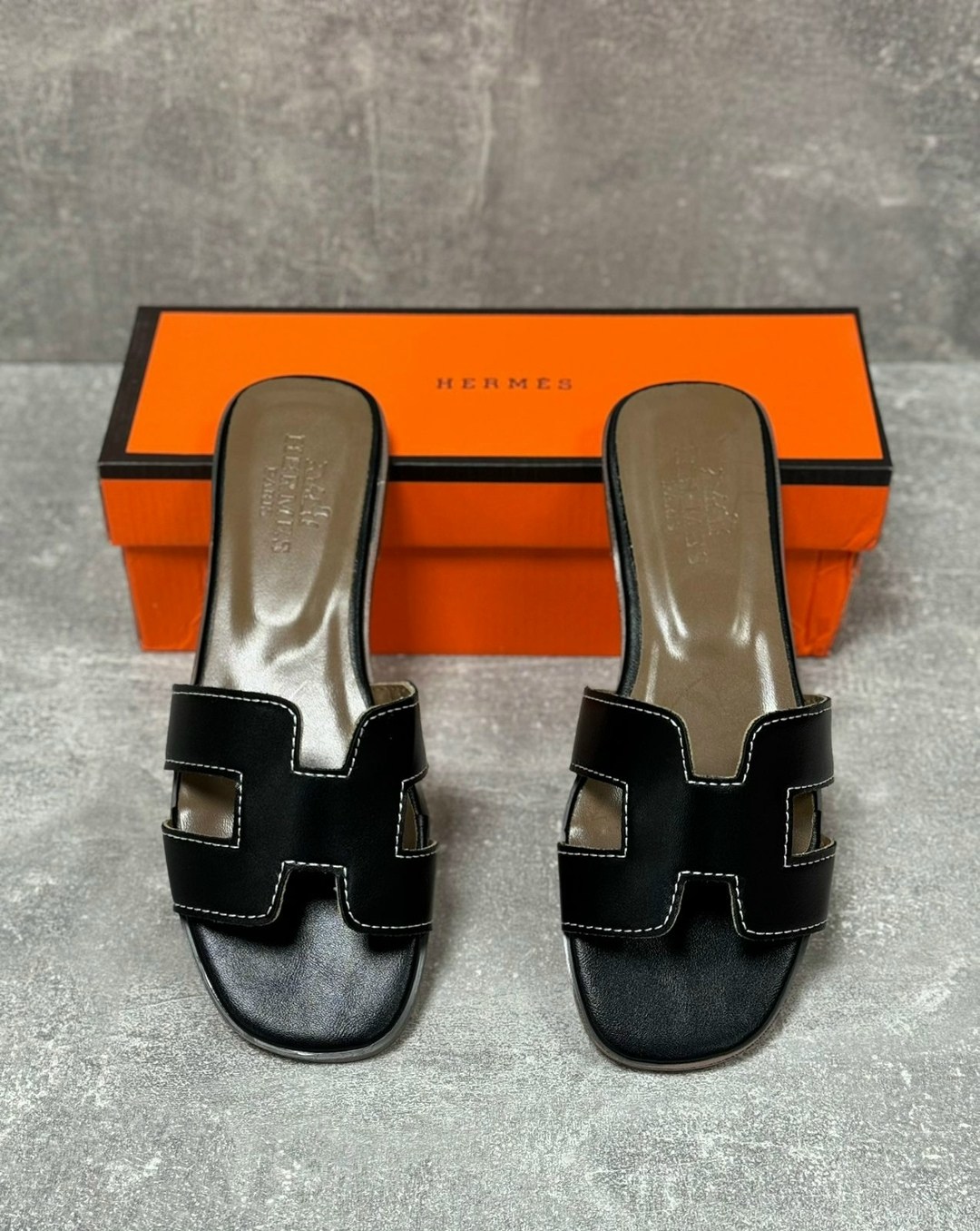 шлепанцы гермес женские,шлепки hermes женские,шлепки эрмес оригинал,шлепки гермес женские,шлепки hermes сабо