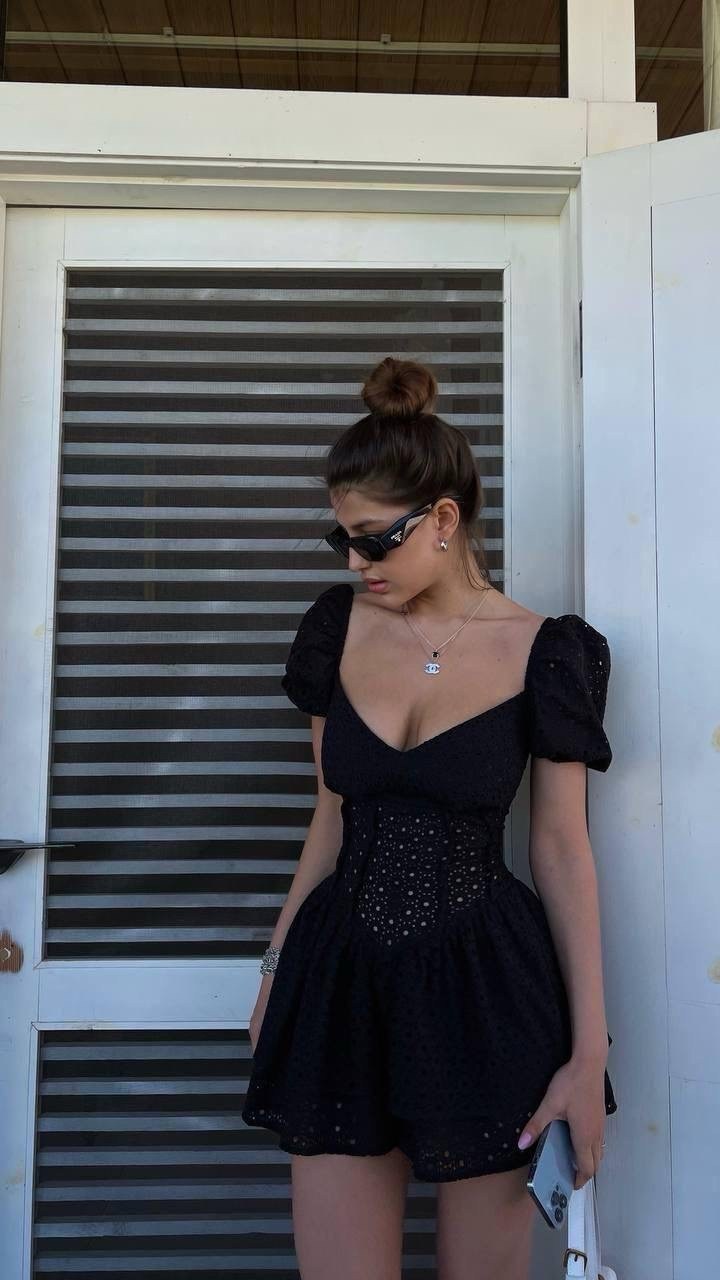 нежное платье,стильное платье,платье из выбитого хлопка,короткие платье,платье белое летнее