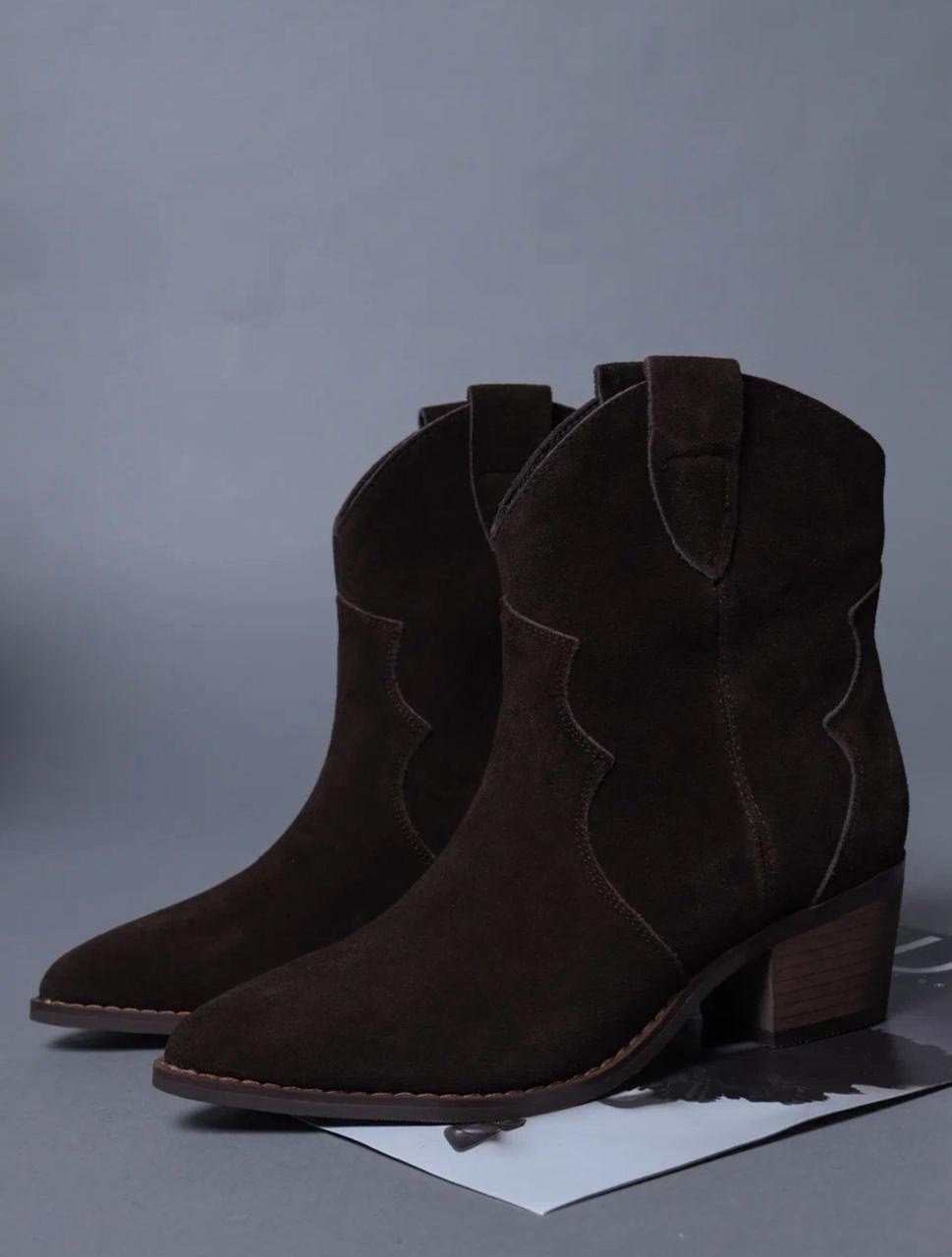 полусапоги женские highlander 702856-4 коричневые 36 ru,весенние ботинки замшевые казаки на каблуке 4seasons 321266934,ботинки женские демисезонные казаки замшевые reversal,замшевые казаки,замшевые бо