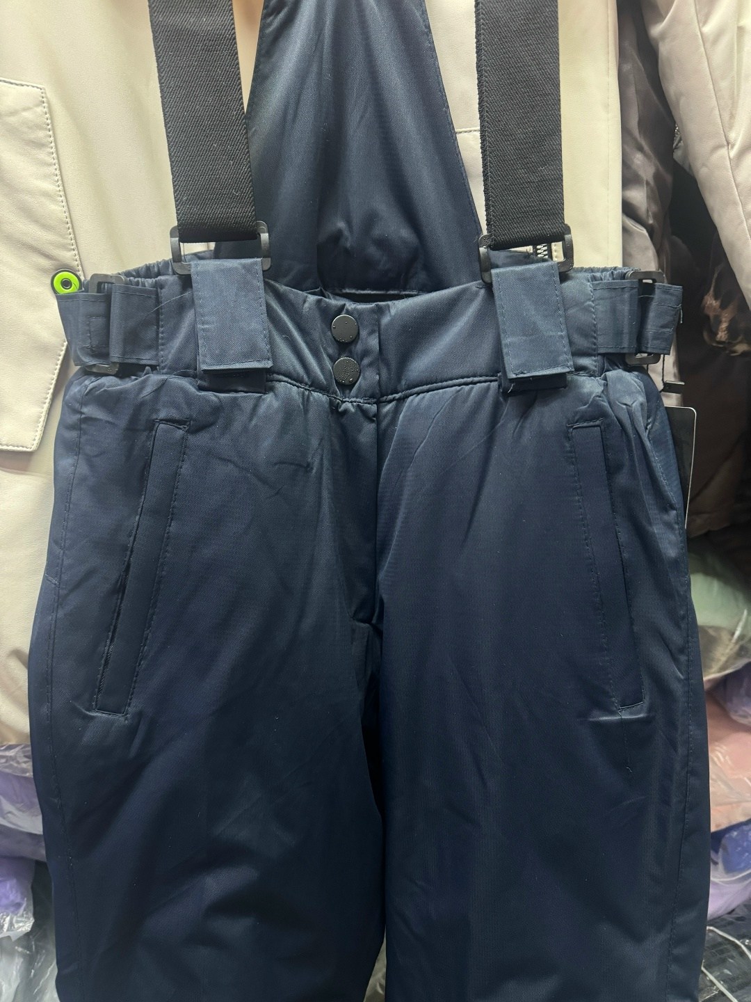 зимний полукомбинезон,полукомбинезон горнолыжный,брюки горнолыжные,зимний полукомбинезон 40-42,горнолыжные штаны