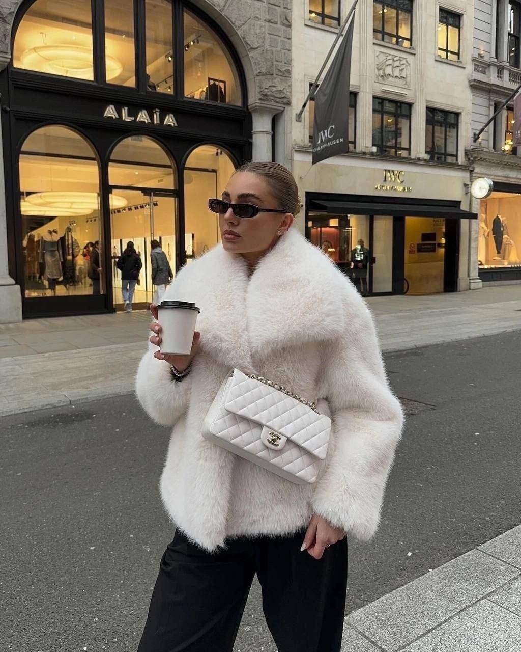 искусственная шуба белый,шуба искусственная,шуба из искусственного меха,белая шуба,шуба