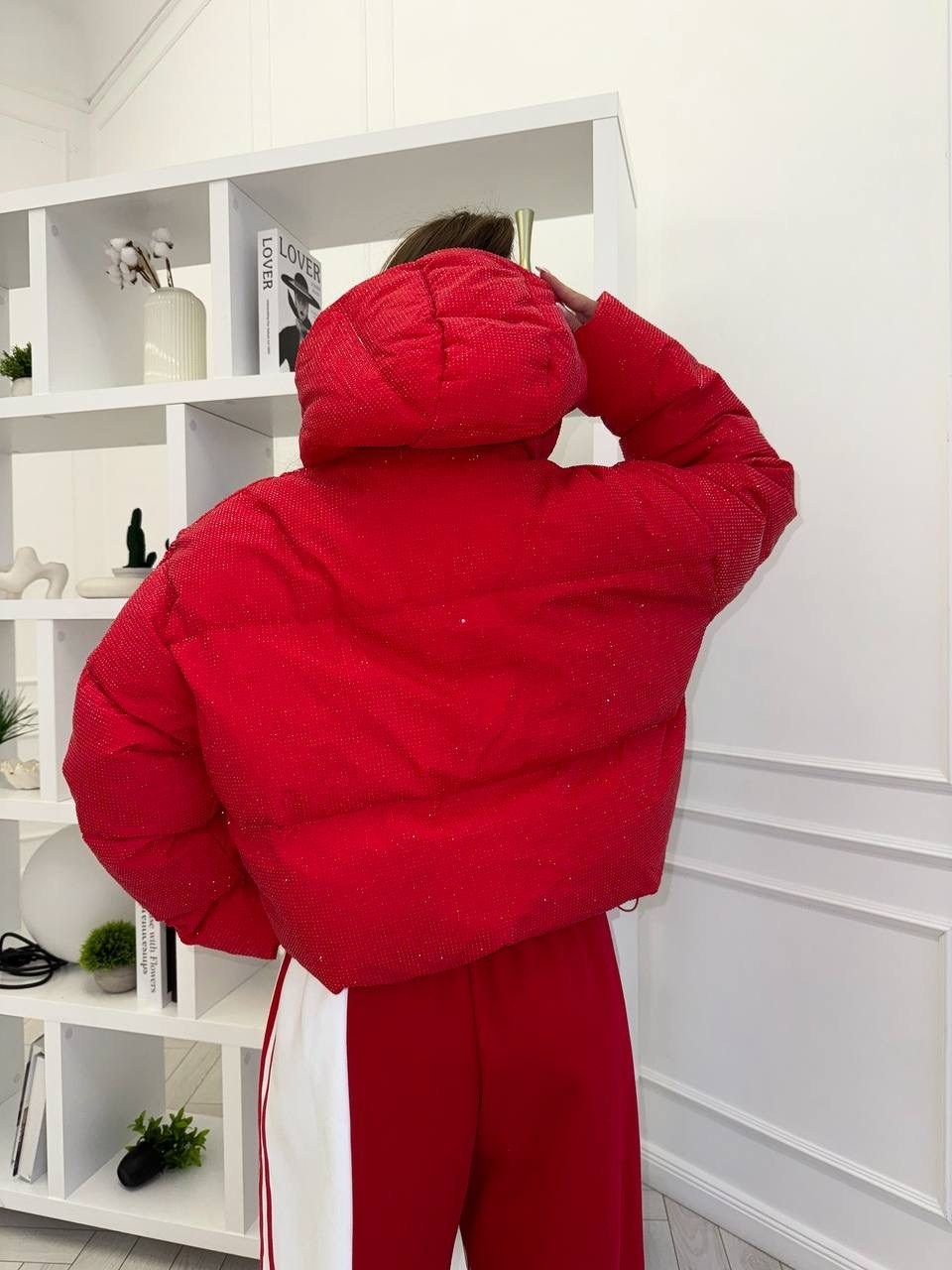 женская куртка,куртка,зимняя короткая куртка,красная куртка,зимняя куртка женская