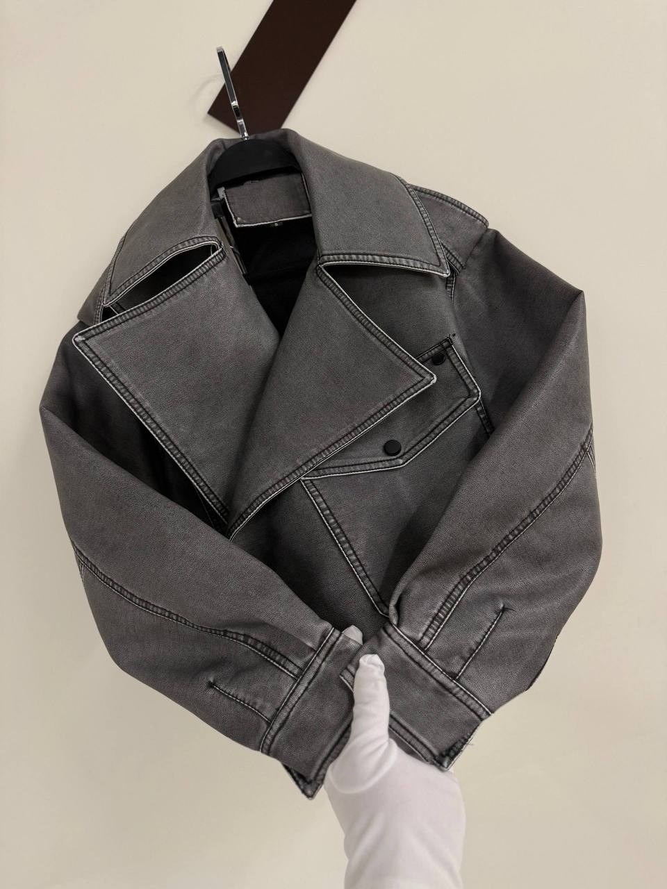 косуха куртка,куртка кожаная,косуха,женская кожаная куртка,серая косуха