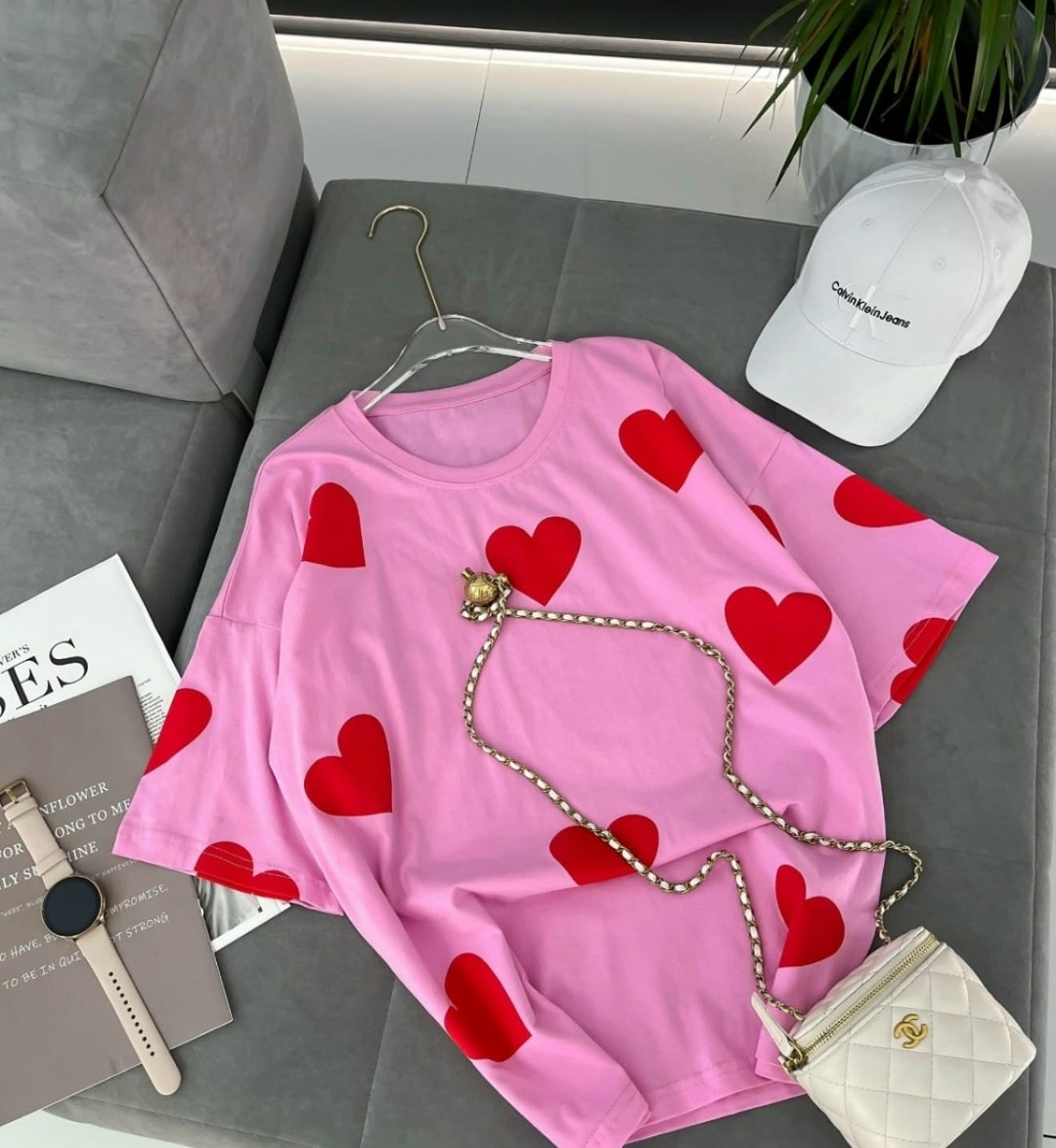 женская футболка, ,футболка оверсайз с сердцами,женская футболка оверсайз,футболки оверсайз с принтами