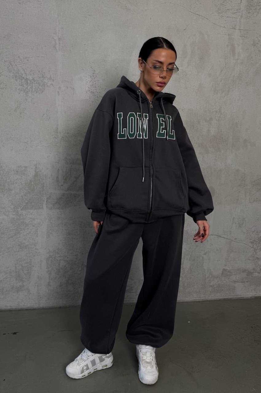 спортивный костюм серый gap,спортивный женский костюм серый,спортивный костюм с капюшоном,спортивный костюм серый,спортивные костюмы на флисе