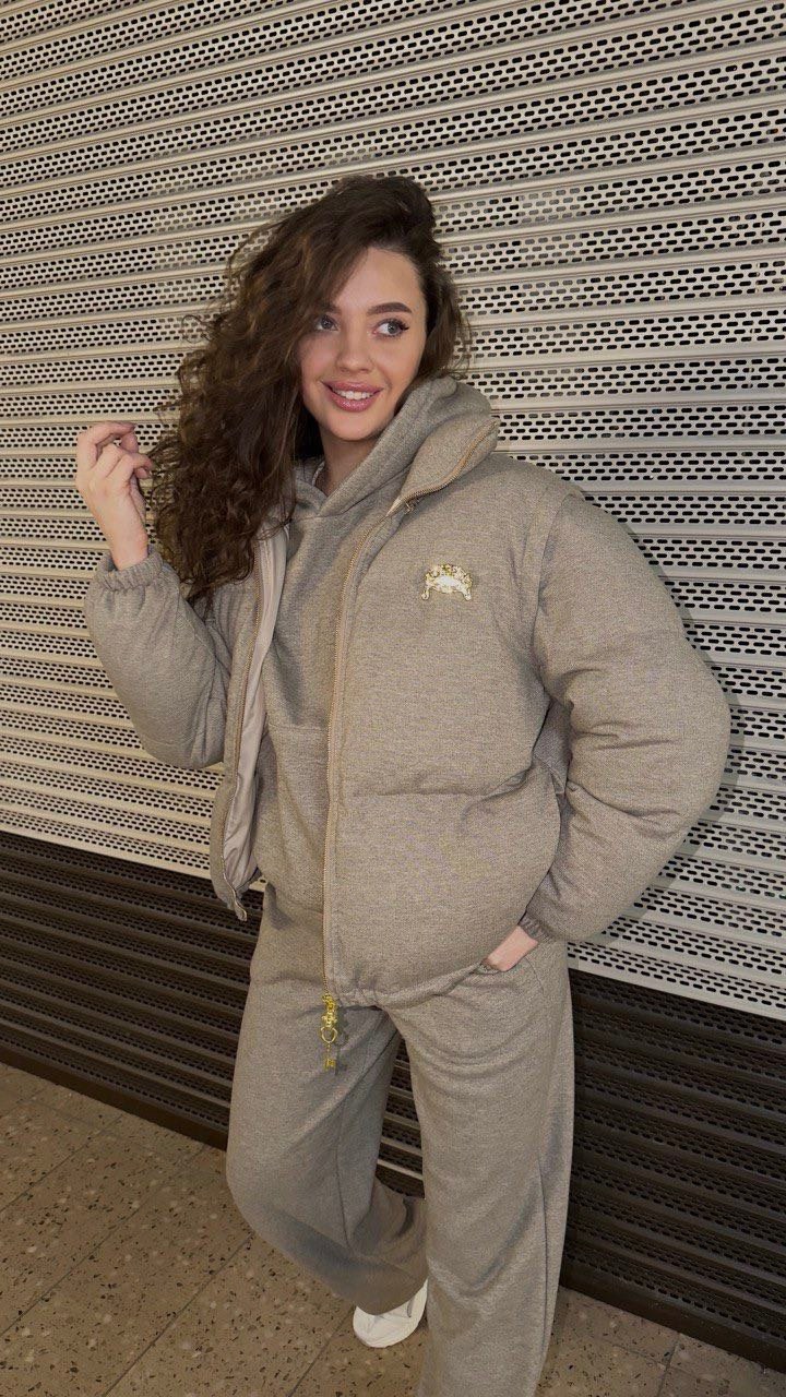 женский серый костюм тройка miu miu premium,костюм тройка женский,костюм тройка miu miu,серый костюм тройка женский,miu miu женский серый костюм тройка