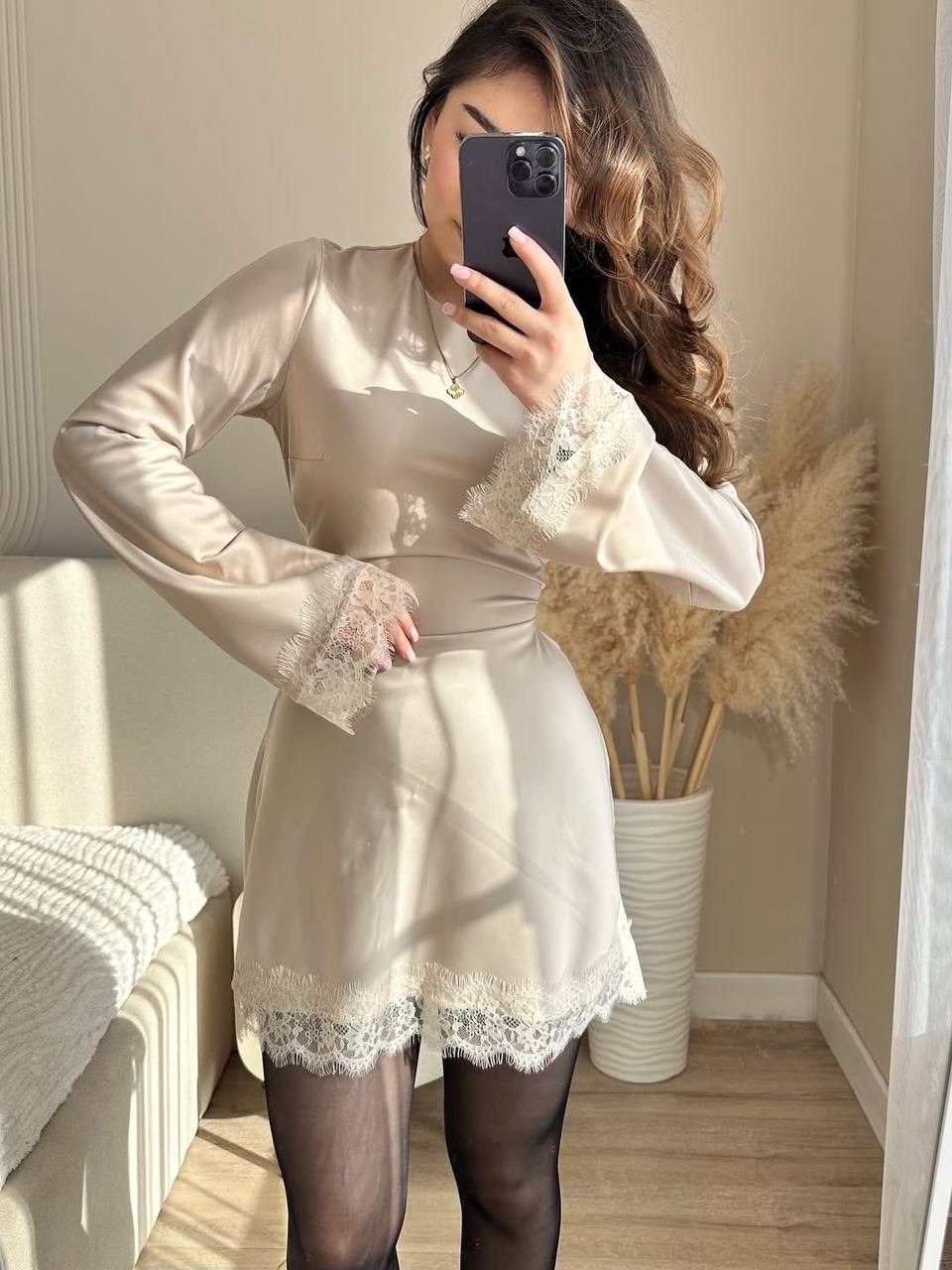 платье с кружевами,кружевное платье,стильное платье,платье стиль,повседневные платья