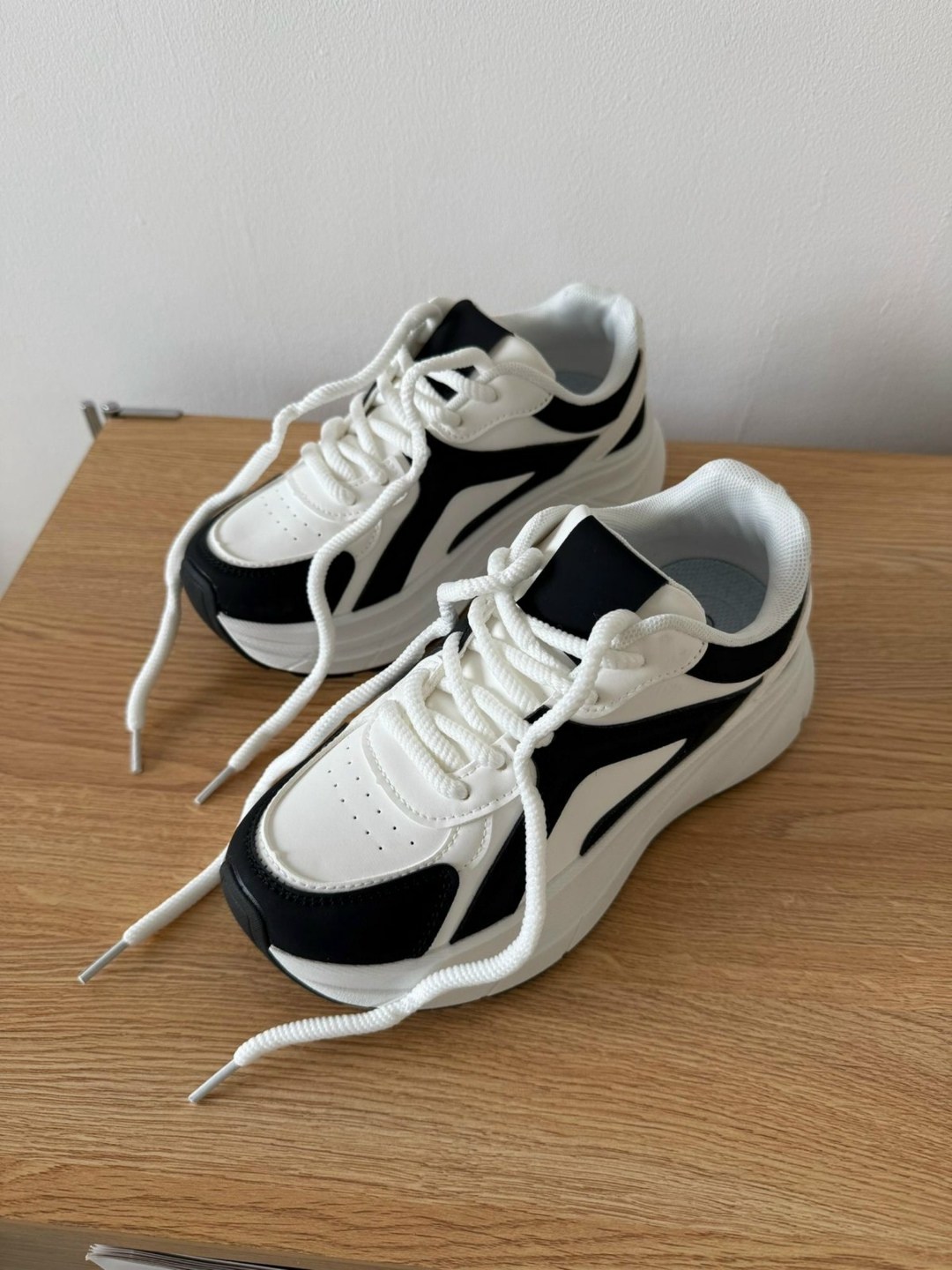 женские кроссовки,кроссовки,кроссовки универсальные, спортивные,массивные кроссовки