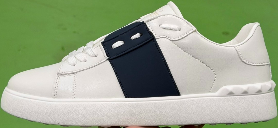 valentino garavani кроссовки rockstud белый,valentino garavani кроссовки,valentino кроссовки,valentino open low top sneaker - white & marine,кеды valentino garavani