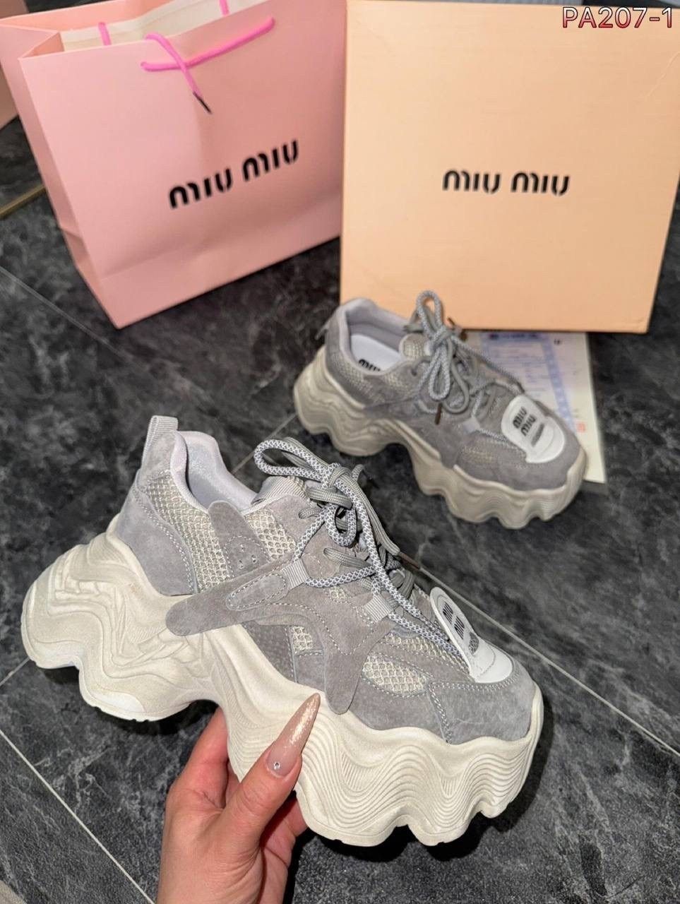 кроссовки женскиe,кроссовки,массивные кроссовки,модные молодежные кроссовки,кроссовки для женщин