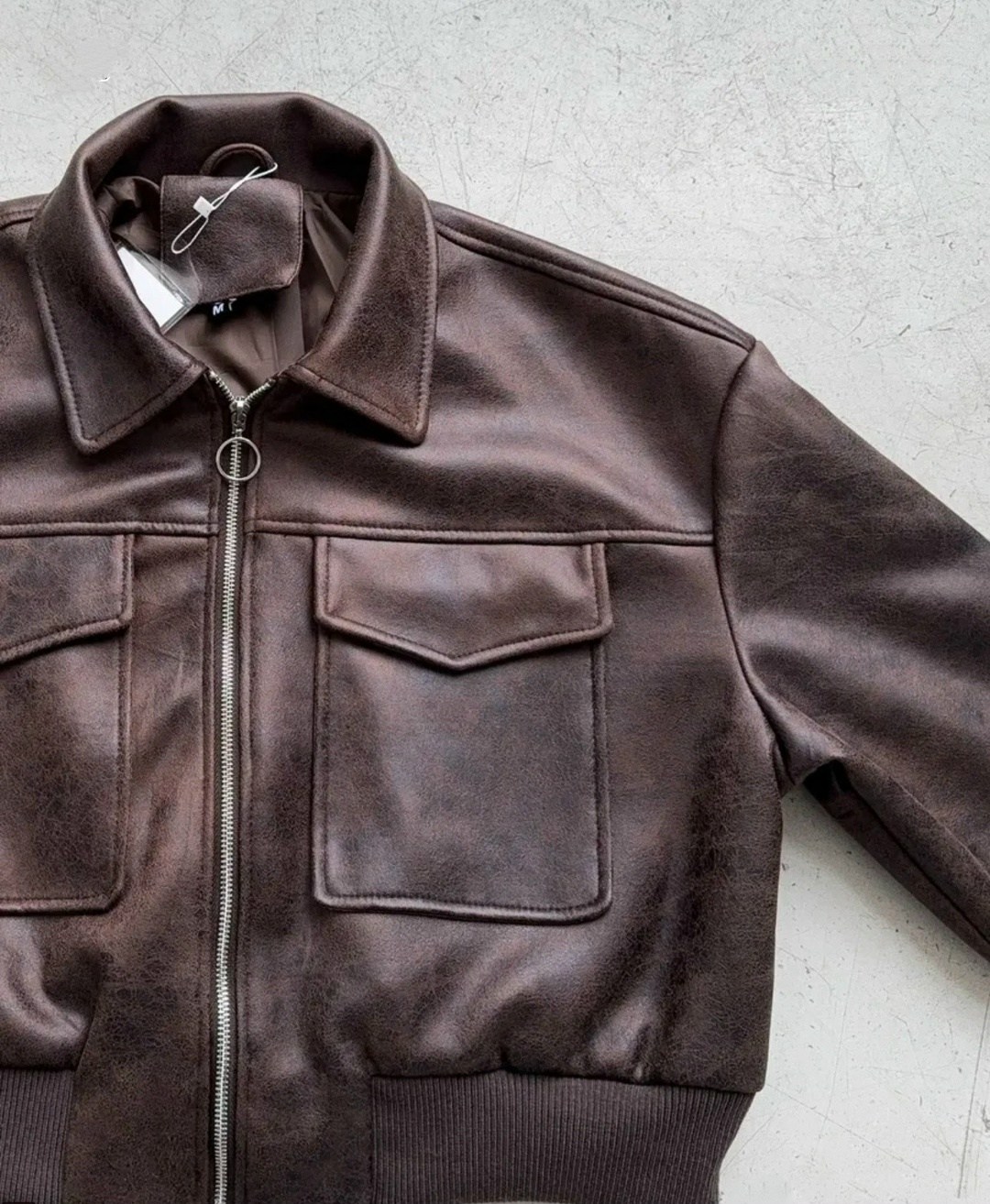 замшевая куртка,кожаные куртки,стильные куртки женские,женская кожаная куртка,женская куртка