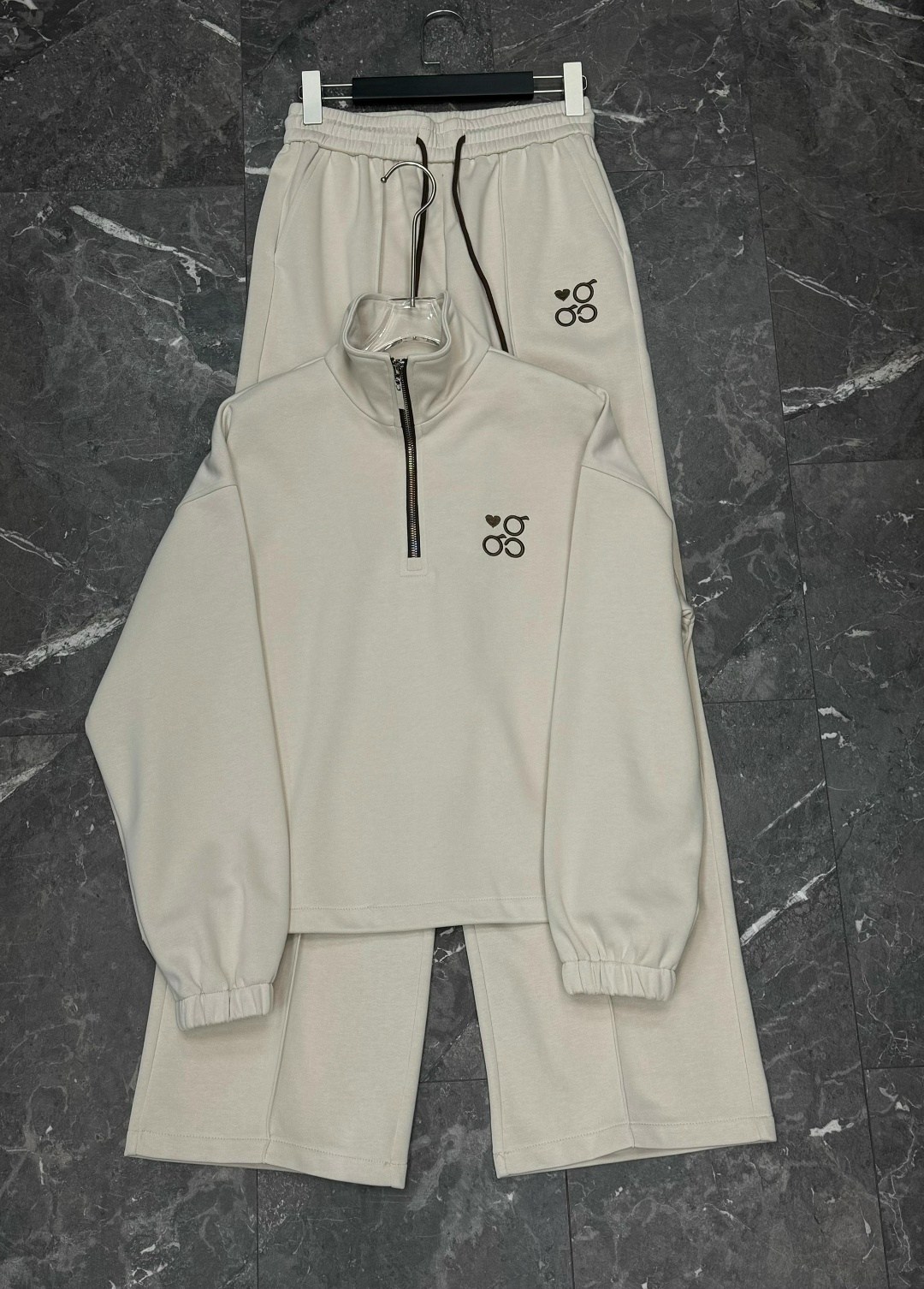 костюм спортивный,спортивный костюм женский,спортивные костюмы 2026,костюм спортивные женские костюмы,женские костюмы