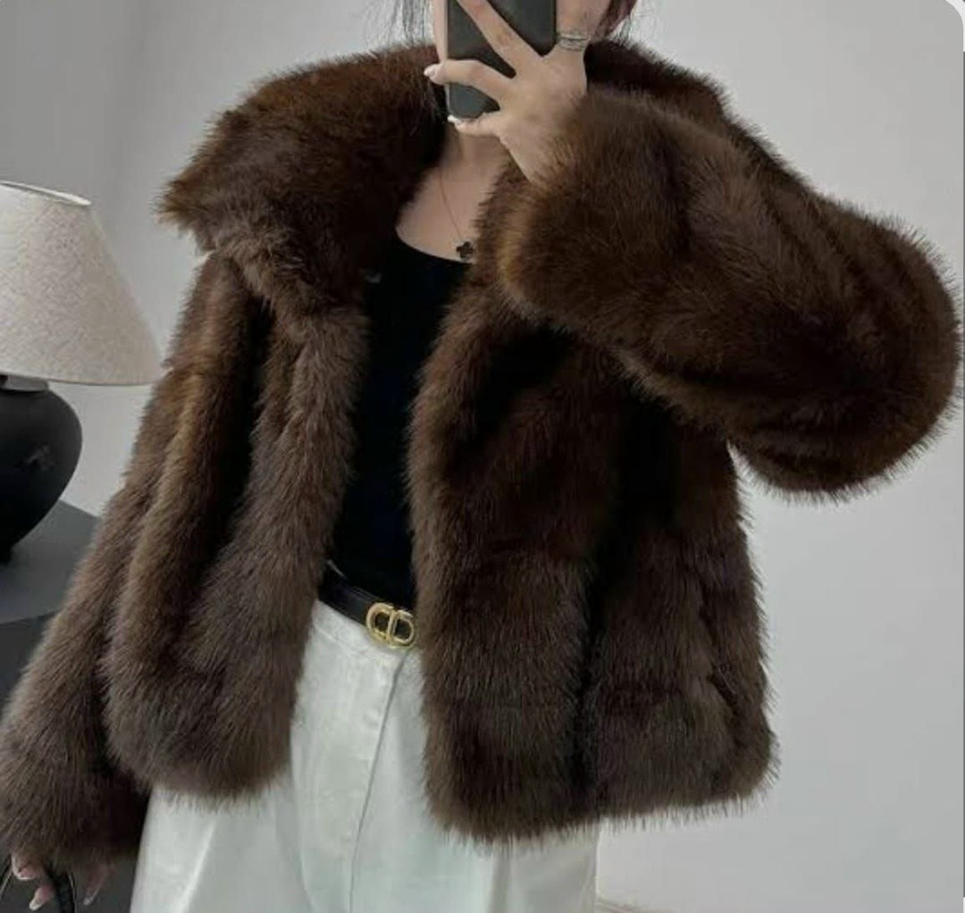 женская шуба из искусственного меха норки,женская короткая шуба из искусственного меха,шуба короткая,женская куртка из искусственного меха,куртка из искусственного меха