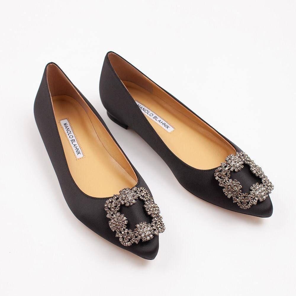 маноло бланик балетки,manolo blahnik туфли,туфли manolo blahnik hangisi,черные балетки,черные атласные балетки