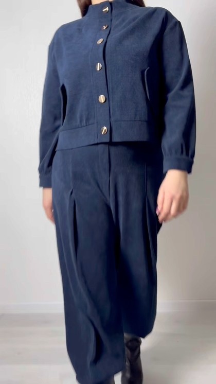 вельветовый костюм женский большого размера,костюм вельветовый больших размеров,вельветовый костюм больших размеров emmiloves цвет темно-синий,вельветовые костюмы,брючный костюм