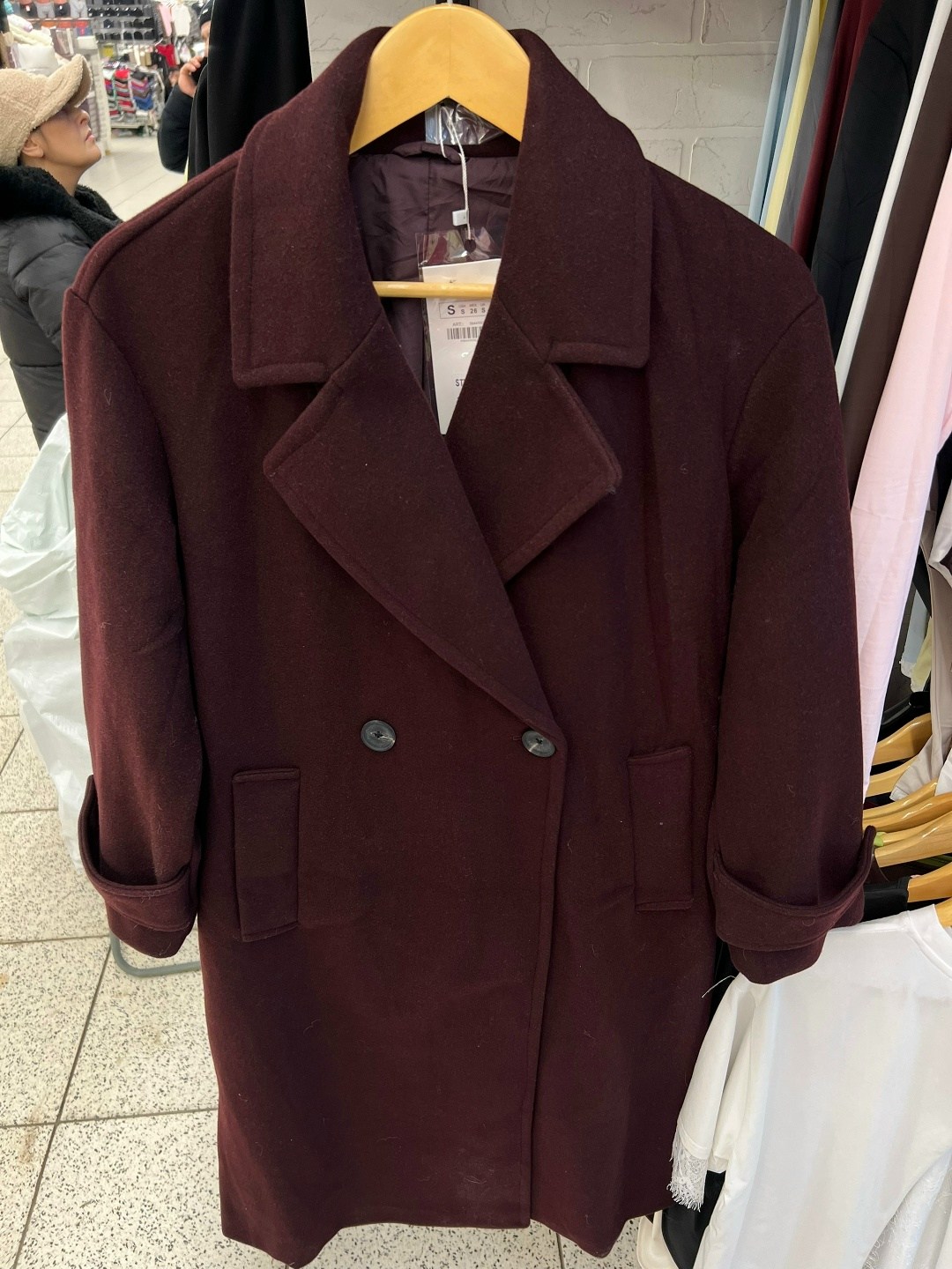 шерстяное пальто,пальто,пальто средней длины,женское шерстяное пальто,классическое пальто