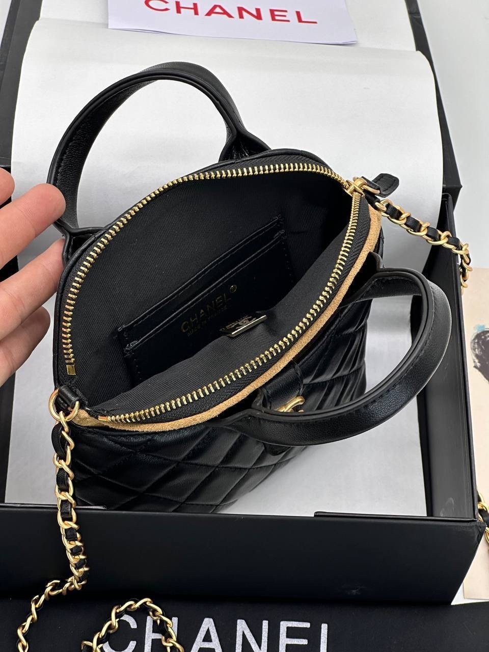 сумка женская chanel,сумка chanel,сумочка chanel,сумка chanel сумка chanel,женская замшевая сумка chanel shopping bag бежевая с черным