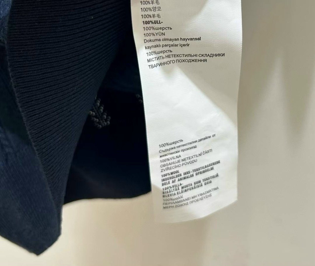 поло miu miu,брендовые вещи,кофта поло,трикотажная рубашка,брендовые одежды