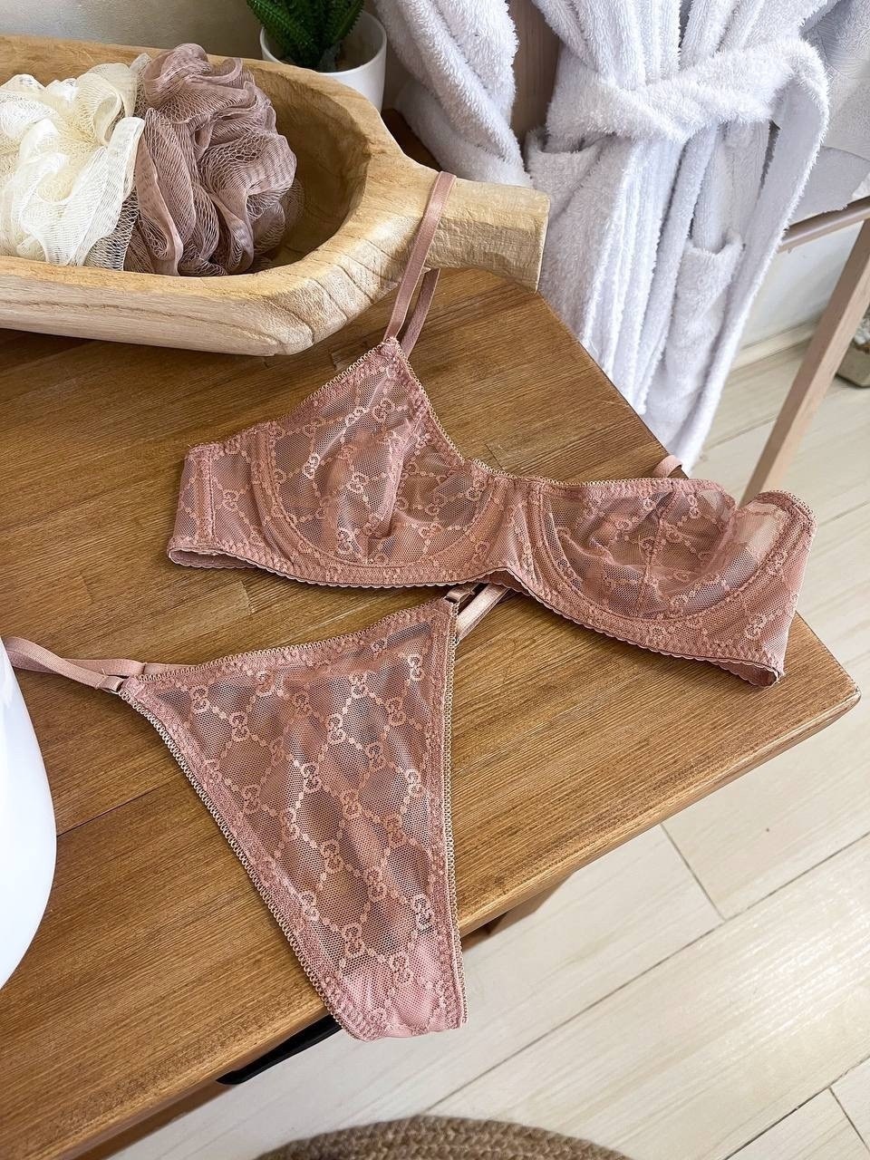 комплект белья starlet lingerie,соблазнительный комплект белья,комплект женского нижнего белья,комплект белья,женские комплекты белья