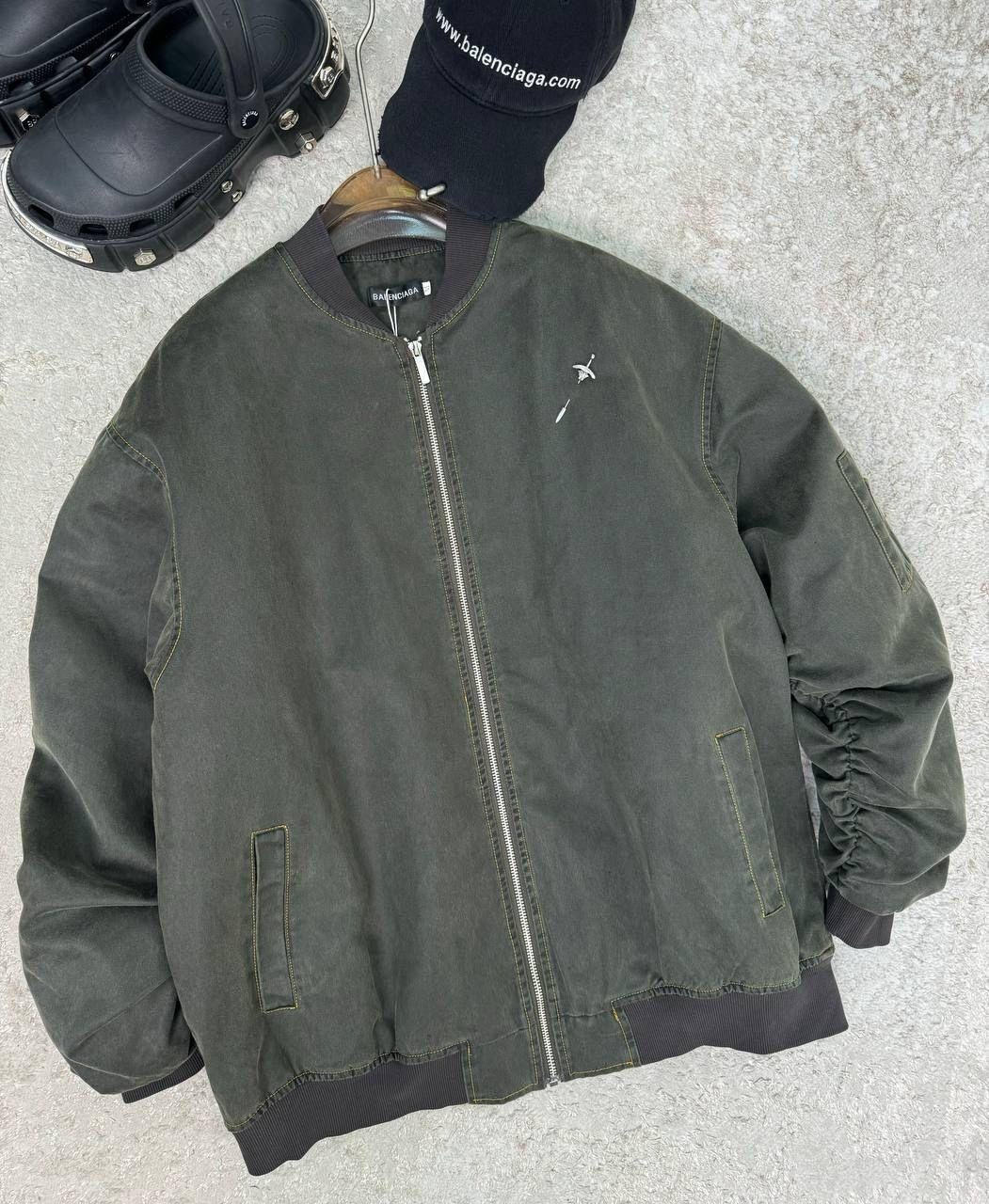 куртка оверсайз,бомбер куртка оверсайз,куртка бомбер женская,стильные куртки,оверсайз бомбер