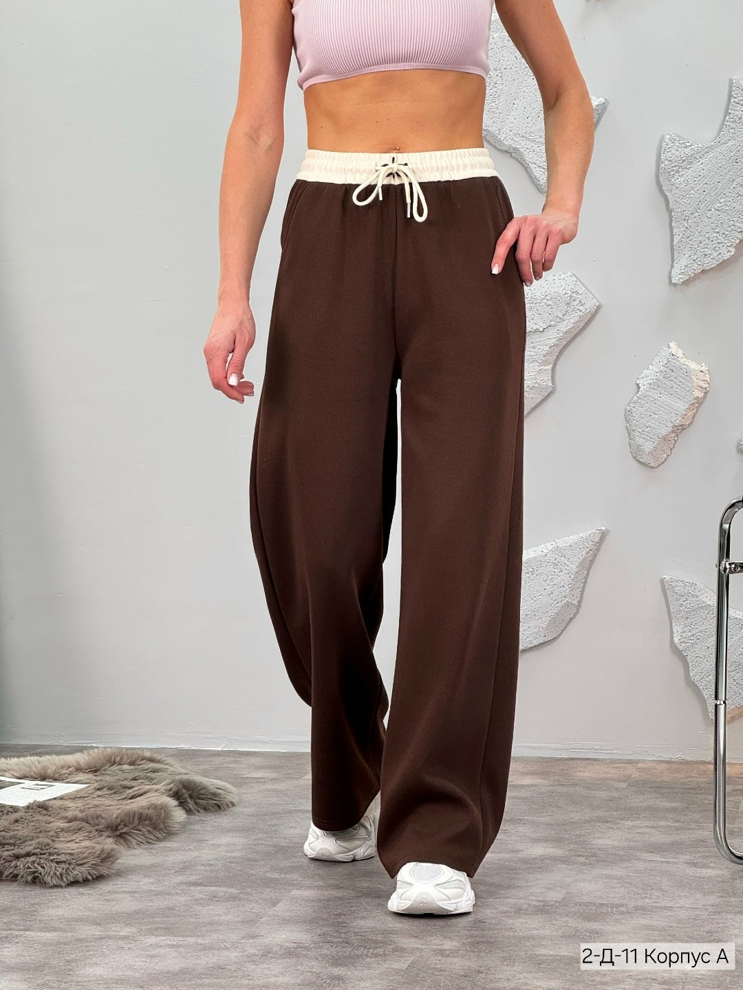 брюки спортивные палаццо,брюки женские палаццо,спортивные брюки широкие однотонные палаццо,спортивные брюки,спортивные штаны палаццо